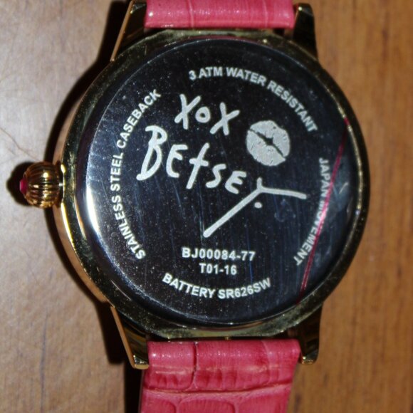 BRAND NEW WITH TAGS BETSEY JOHNSON PINK FLAMINGO WRISTWATCH FUN!! CUTE!! - Picture 7 of 8